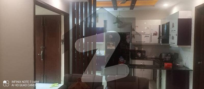 ڈی ایچ اے فیز 7 ایکسٹینشن ڈی ایچ اے ڈیفینس,کراچی میں 4 کمروں کا 6 مرلہ مکان 5.5 کروڑ میں برائے فروخت۔
