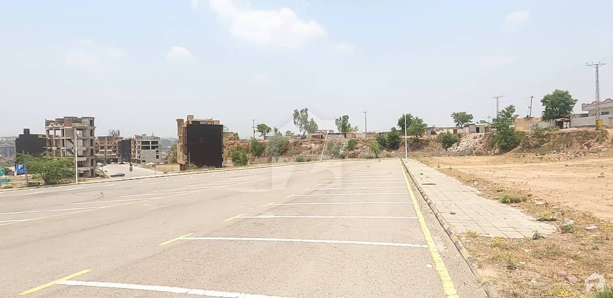 Ideal Commercial Plot For Sale In Bahria Town Square Commercial Phase 7 Rawalpindi.
