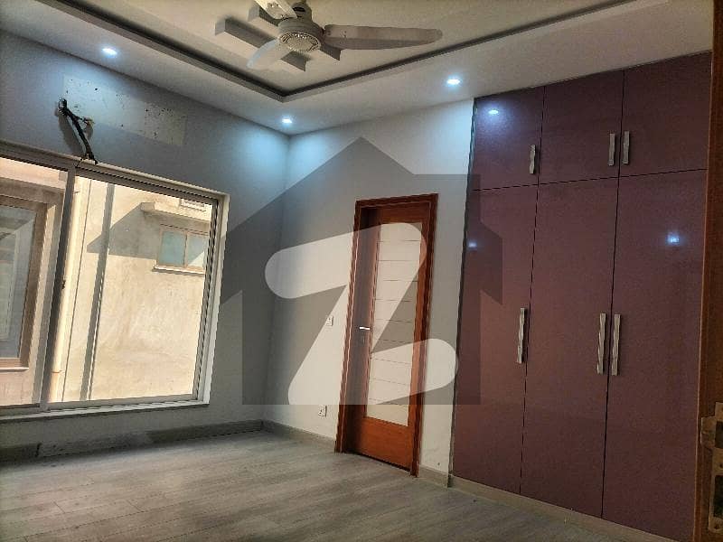 10 Marla House For Sale In Sukh Chayn Garden Lahore