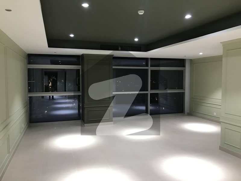 Branded Lavish Apartment For Rent Branded Lavish Apartment For Rent