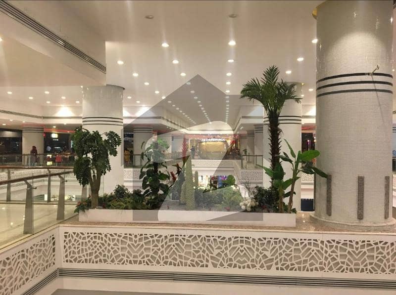 Good Location Shop For Rent At Souk Al Bahar, Giga Mall