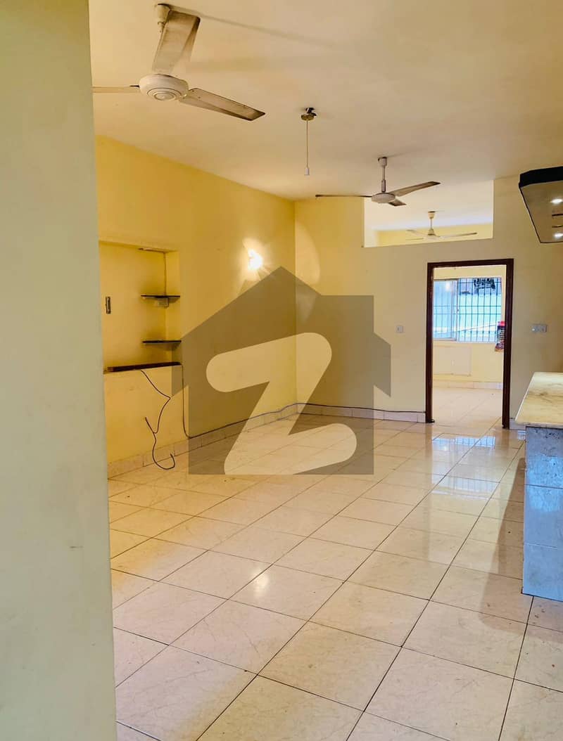 1st Floor 2 Bedroom Apartment Family Building Bungalow Facing For Rent