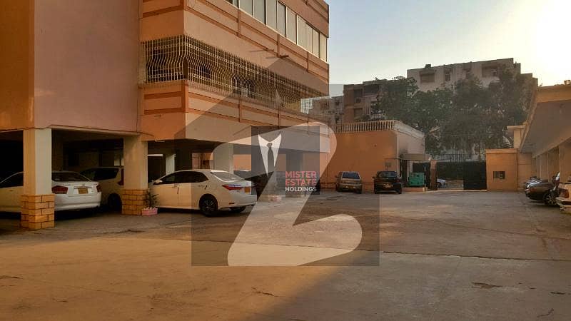 2250 Sqft Fully Renovated Flat With Maid Room In Royal Apartments KDA Scheme 1 Karsaz