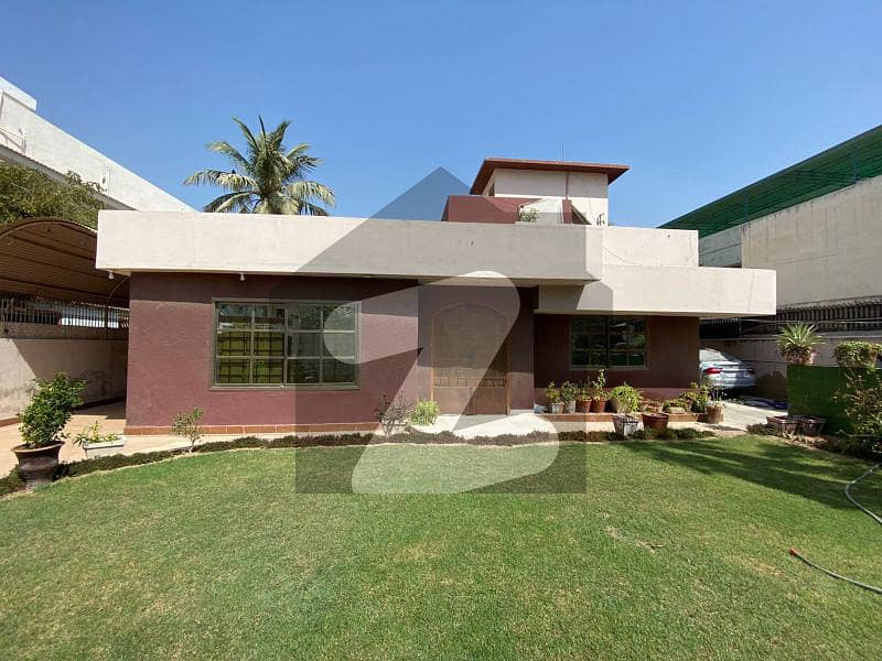 Out Class & Stylish West Open  800 Sy Double Story Bungalow For Sale
