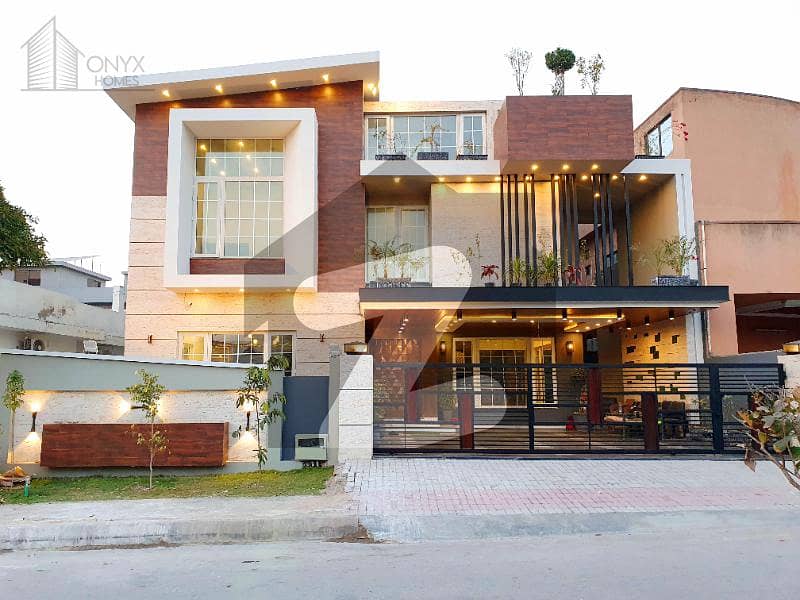 Designer 1 Kanal High Quality House On 60ft Road With Front Open