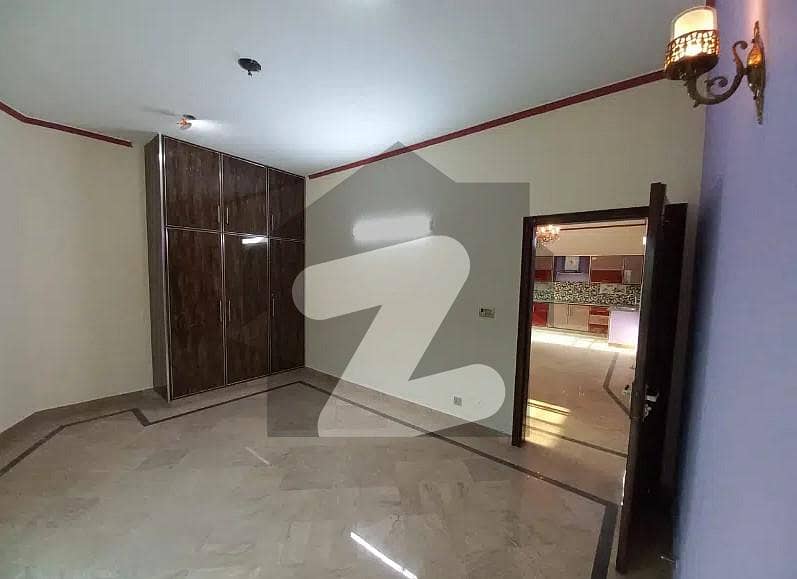 پاک عرب ہاؤسنگ سوسائٹی لاہور میں 3 کمروں کا 5 مرلہ بالائی پورشن 32 ہزار میں کرایہ پر دستیاب ہے۔