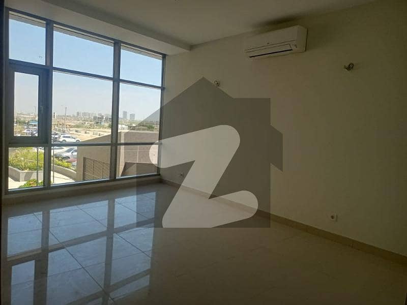 3 Bed Rent In Reef Tower Emaar Reef Towers, Emaar Crescent Bay, DHA Phase 8, DHA Defence