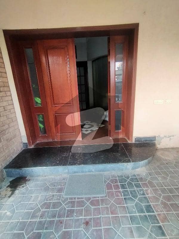 12 Marla Villa Available For Rent In Bahria Town Phase Q Safari 1