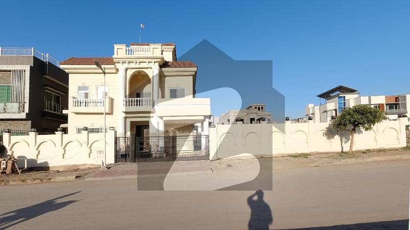 2 Kanal House Available For sale In Bahria Town Phase 8 - Block A