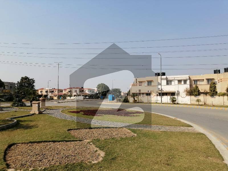 10 Marla Corner Plot Best Investment For Future In Lake City M-3 Extension Lahore
