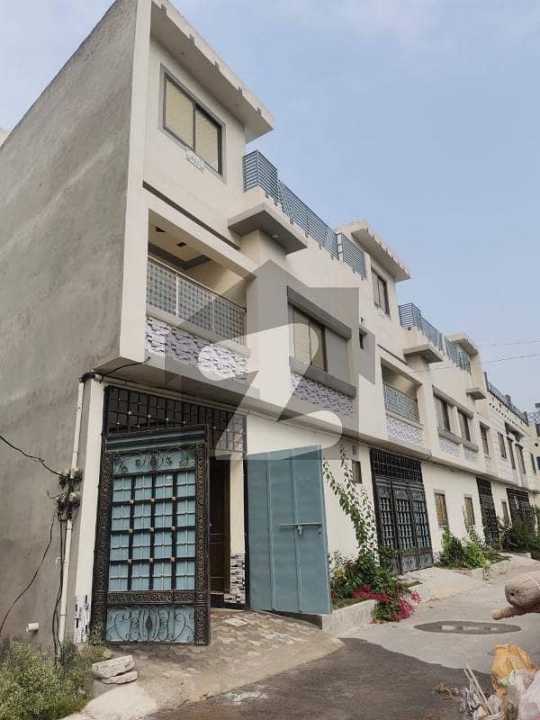 سفیان گارڈن ورسک روڈ پشاور میں 4 کمروں کا 3 مرلہ مکان 95 لاکھ میں برائے فروخت۔