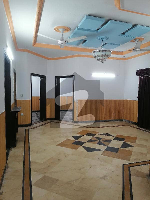 چکلالہ سکیم 3 چکلالہ سکیم راولپنڈی میں 5 کمروں کا 10 مرلہ مکان 2.8 کروڑ میں برائے فروخت۔