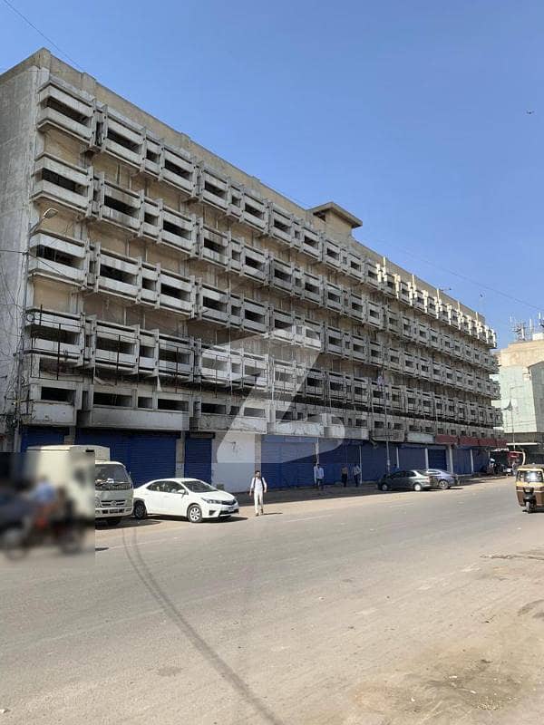 عبداللہ ہارون روڈ کراچی میں 7 مرلہ عمارت 5.85 لاکھ میں کرایہ پر دستیاب ہے۔