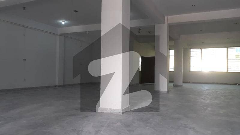 7200 Sq. ft Space/ hall I-11 Islamabad Rent 575000 Monthly