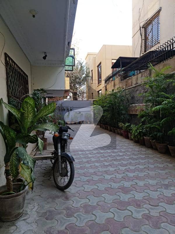 Apartment For Rent Clifton Block 5, Clifton, Karachi ID43934813