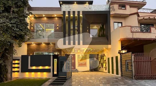 12 Marla Triple Storey Brand New House For Sale