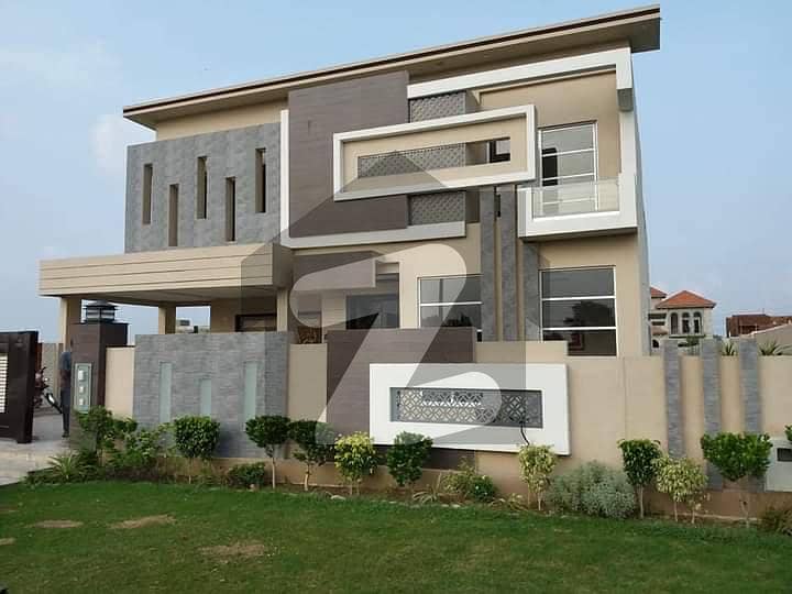 1 Kanal House Is Available For Rent In Dha Phase 5, Lahore.