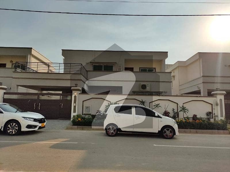 فالکن کمپلیکس نیوملیر ملیر کراچی میں 5 کمروں کا 1 کنال مکان 8.7 کروڑ میں برائے فروخت۔
