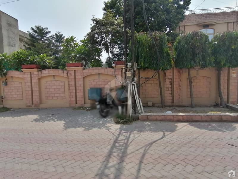 This Is Your Chance To Buy House In Canal View Canal View, Lahore