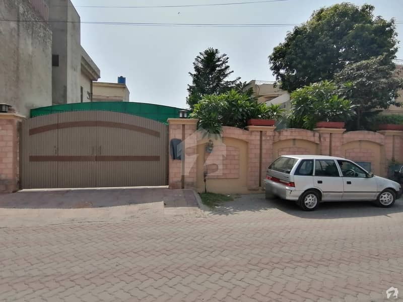 This Is Your Chance To Buy House In Canal View Canal View, Lahore