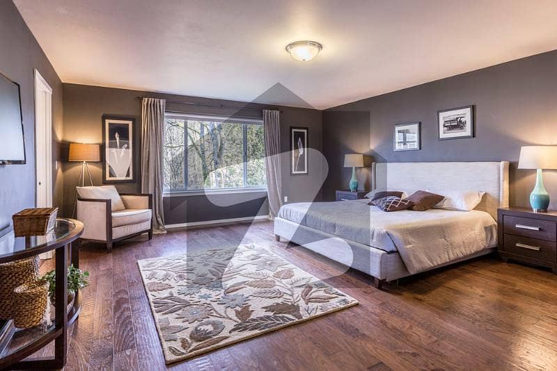 Beautifully Designed 2 Bed Executive Pent Apartment At 4 Years Easy