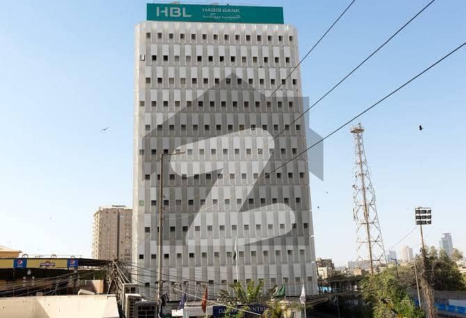 سوِل لائنز کراچی میں 4 کمروں کا 2.64 کنال دفتر 25 لاکھ میں کرایہ پر دستیاب ہے۔