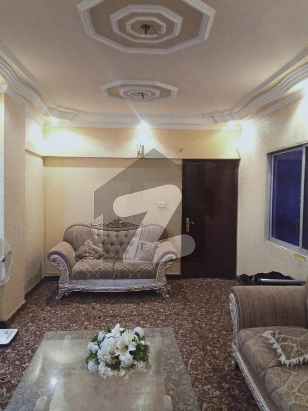گلستانِِ جوہر ۔ بلاک 18 گلستانِ جوہر,کراچی میں 5 کمروں کا 11 مرلہ فلیٹ 1.85 کروڑ میں برائے فروخت۔