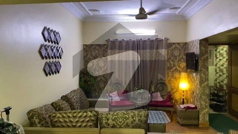 3 BED DD Flat Available For Sell 
Royal residency