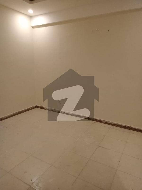 10 Marla Upper Portion Available For Rent In G13-3
