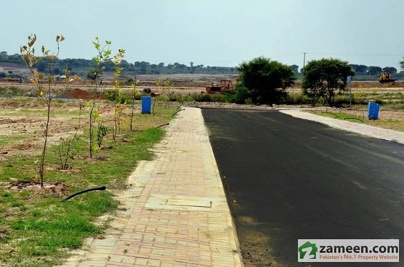 10 Marla Plot For Sale In Top City Islamabad