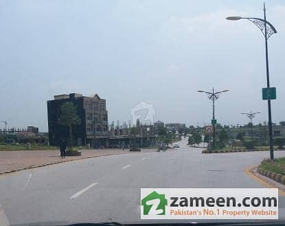 8 Marla Commercial Plot For Sale In Sector G