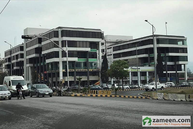 Razia Sharif Plaza - Commercial Office For Rent Razia Sharif Plaza - Commercial Office For Rent