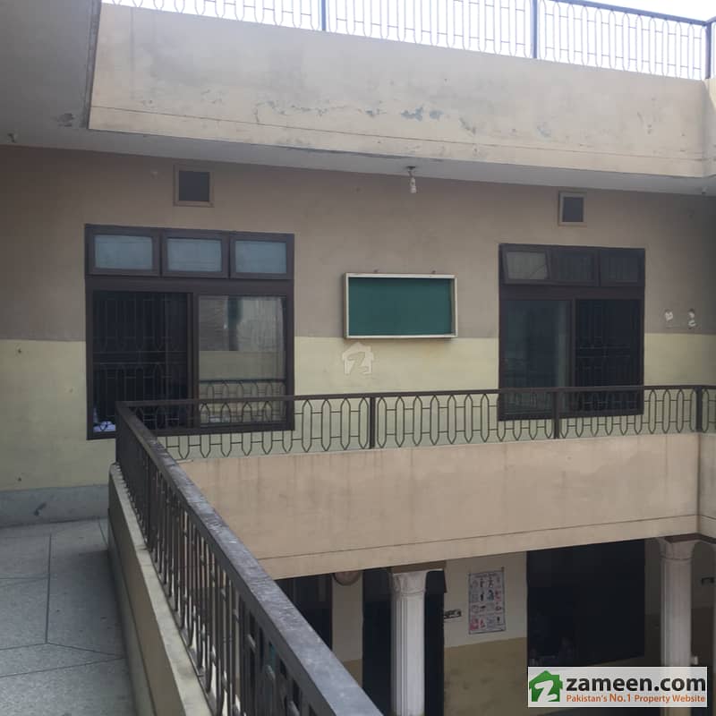 1 Kanal Building With Running School For Sale