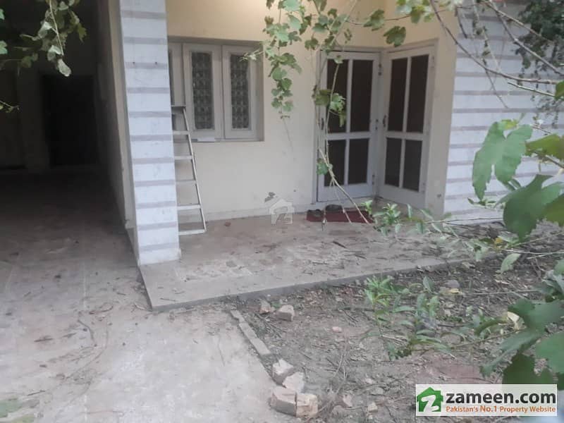 G10 Livable House For Sale On 60 Feet Road 4 Beds Margalla Face