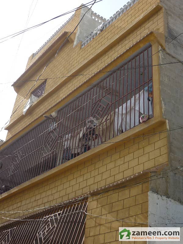 اورنگی ٹاؤن کراچی میں 9 کمروں کا 5 مرلہ مکان 70 لاکھ میں برائے فروخت۔