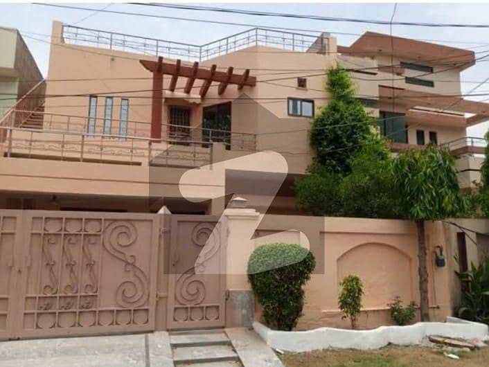 Upper Portion For Rent Ideal Location Amin Town Near Usmaniyan Hotel Canal Road Faisalabad
