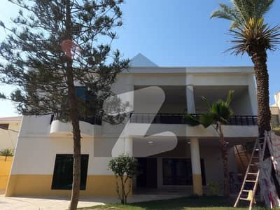 proper 2 unit Bungalow 1000 SqYard Bungalow Available For Rent In Dha phase 6 Karachi