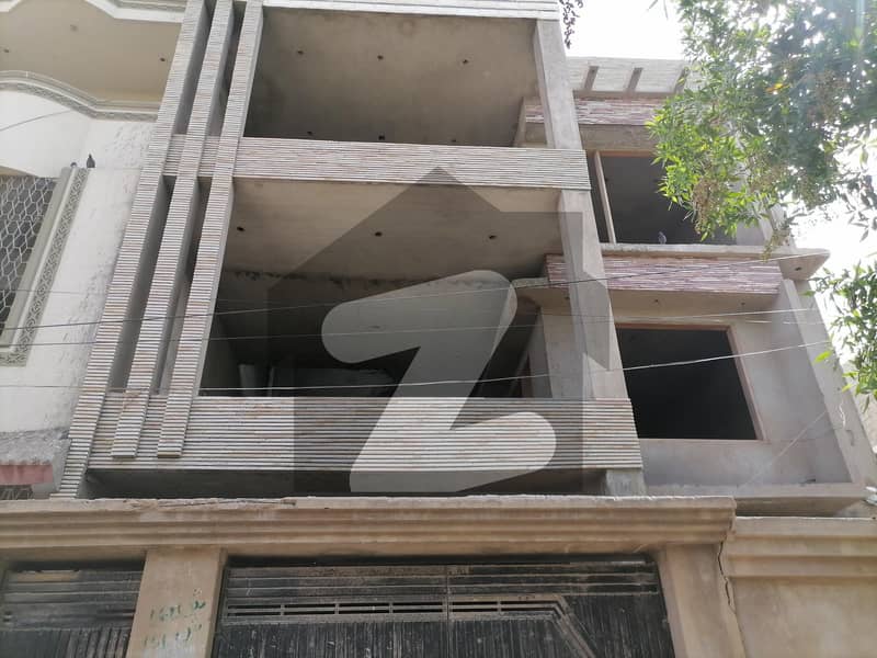 شادمان ٹاؤن - سیکٹر 14 / بی شادمان نارتھ ناظم آباد کراچی میں 10 مرلہ مکان 4.75 کروڑ میں برائے فروخت۔
