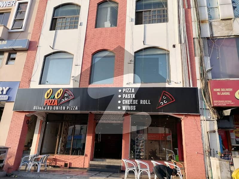 In Bahria Town - Shaheen Block Building For sale Sized 4 Marla