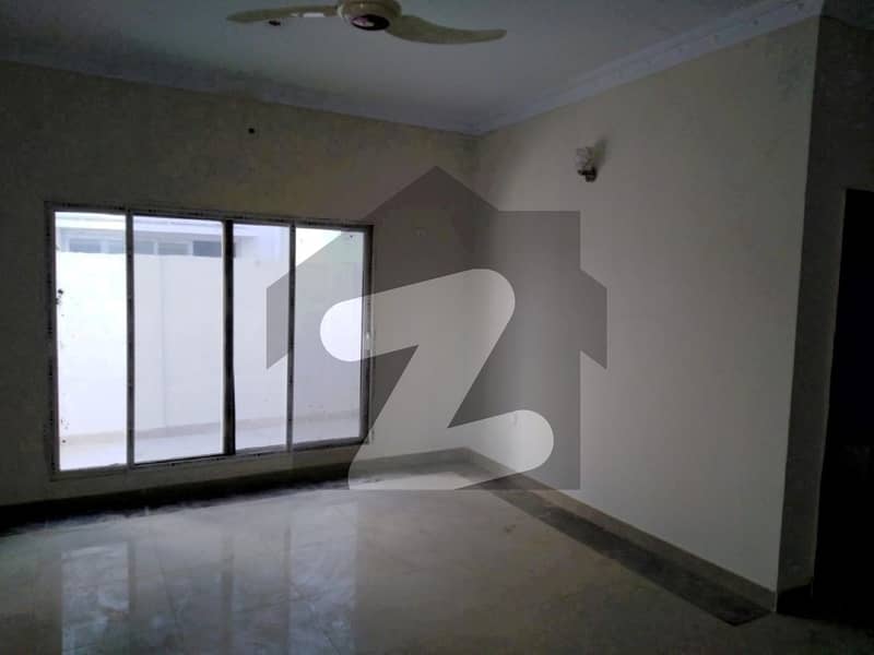Perfect 350 Square Yards House In Falcon Complex New Malir For sale