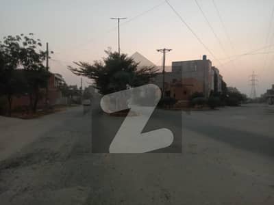 علی گارڈن فیصل آباد میں 3 مرلہ رہائشی پلاٹ 20.62 لاکھ میں برائے فروخت۔