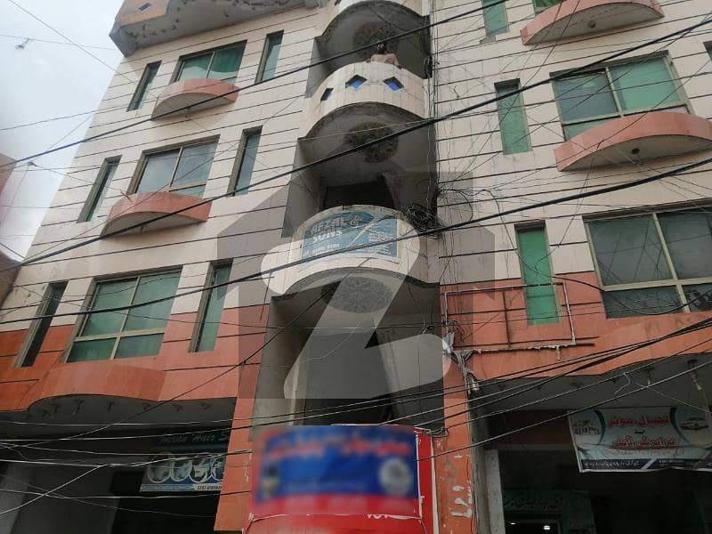 کری روڈ راولپنڈی میں 11 مرلہ عمارت 12.5 کروڑ میں برائے فروخت۔