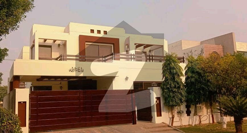 Centrally Located House Available In DHA Phase 6 - Block A For rent