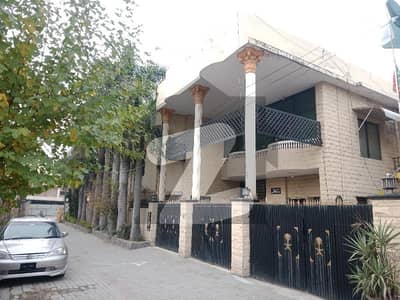 10 Marla House For Sale In Aziz Bhatti Shaheed Road Rawalpindi.