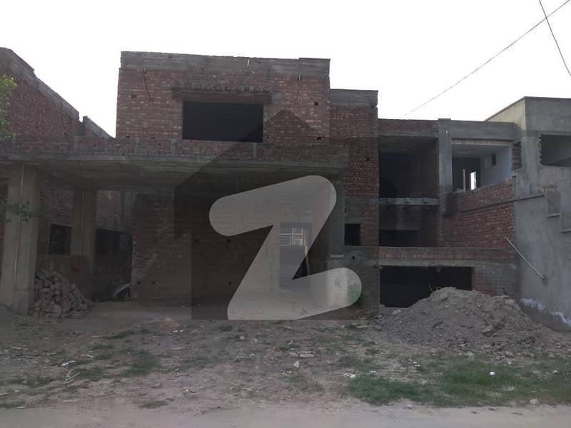 ڈیوائن گارڈنز ۔ بلاک اے ڈیوائن گارڈنز لاہور میں 4 کمروں کا 12 مرلہ مکان 2.9 کروڑ میں برائے فروخت۔