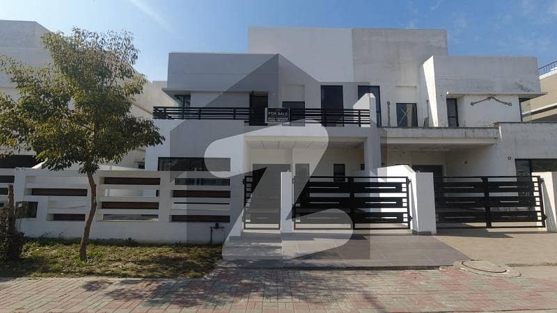 10 Marla House Is Available For Sale In Dream Gardens Phase 2 Block H Lahore