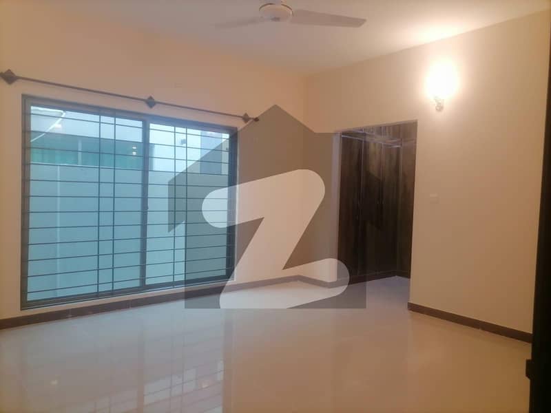 A Stunning House Is Up For Grabs In Askari 5 - Sector J Karachi