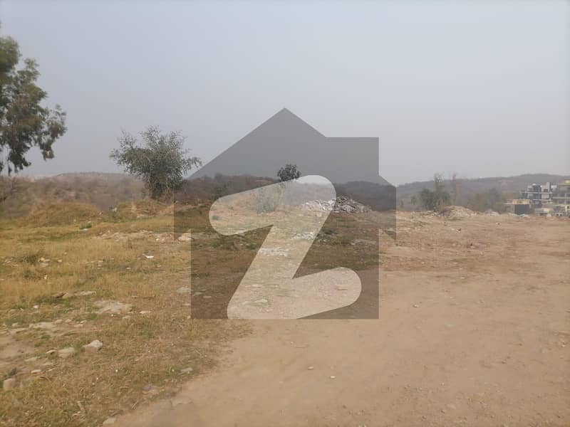 Buy A 8 Marla Residential Plot For sale In Bahria Town Phase 8 - Safari Homes