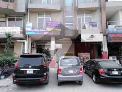 Ideal 382 Square Feet Flat Available In Johar Town Phase 2, Lahore