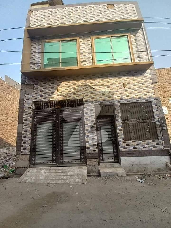 ڈلا زیک روڈ پشاور میں 4 کمروں کا 2 مرلہ مکان 65 لاکھ میں برائے فروخت۔